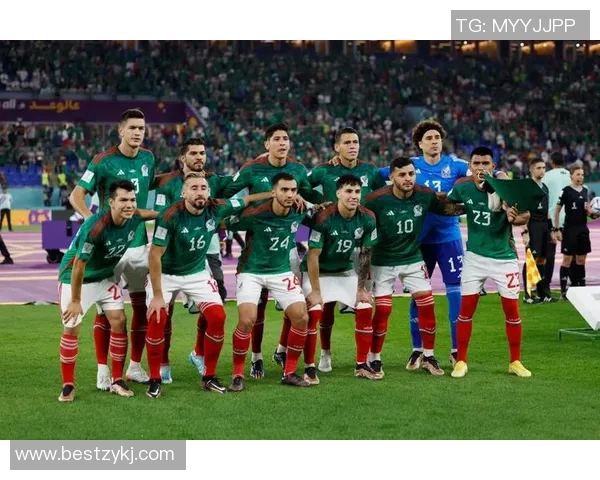 墨西哥足球球星实力排行榜盘点谁才是真正的绿茵场传奇人物