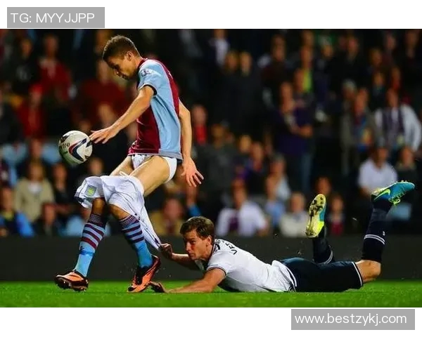 足球明星带球失误瞬间盘点 揭秘那些意外的尴尬时刻